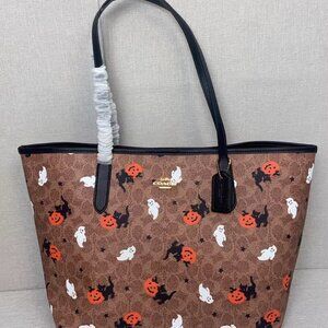 Coach City Tote In Signature Canvas With Halloween Print